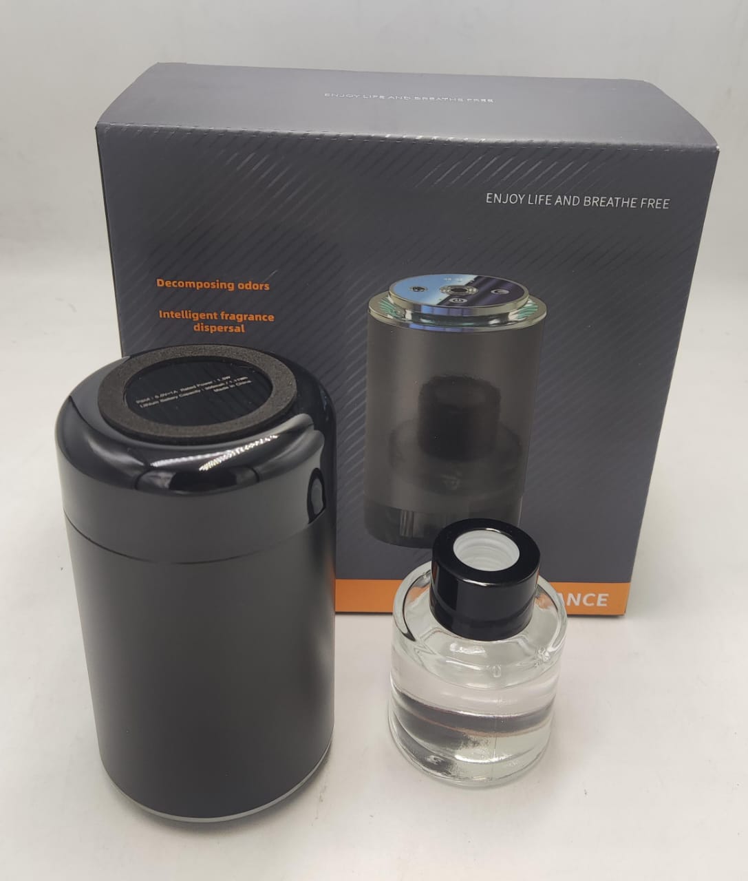 Car Air Purifier & Fragrance Diffuser - Zambeel