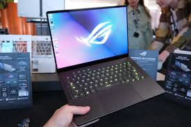 Asus ROG Zephyrus G14 (2025) Review – The Best Compact Gaming Laptop